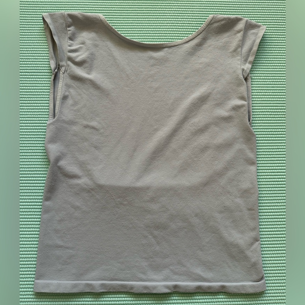 Why We Low-Back Seamless Tee by Intimately at Free People in Haze. Size XS/S
